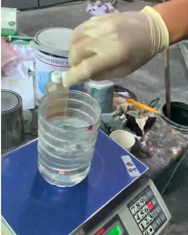 膠水防霉劑調(diào)配